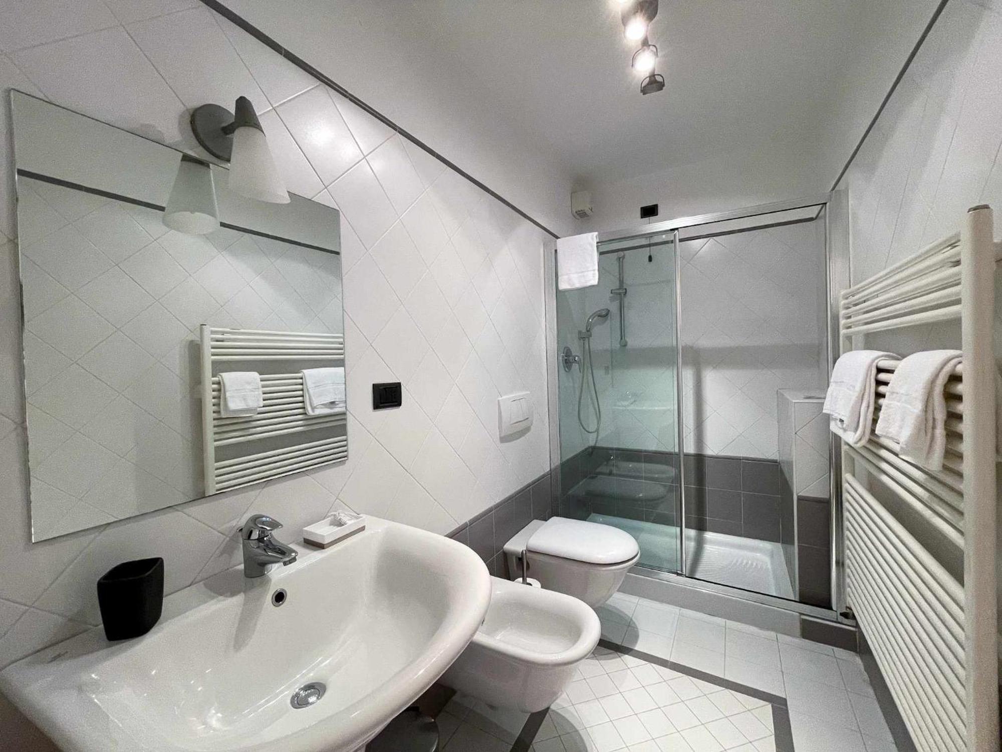 Apartment Plinio Center Town *